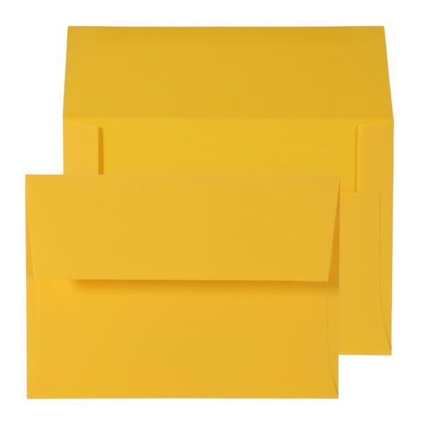 Egg Yellow Gummed Envelopes 5 x 7 BX500